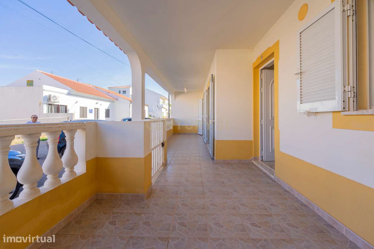 Apartamento T3 em Silves, Faro-22