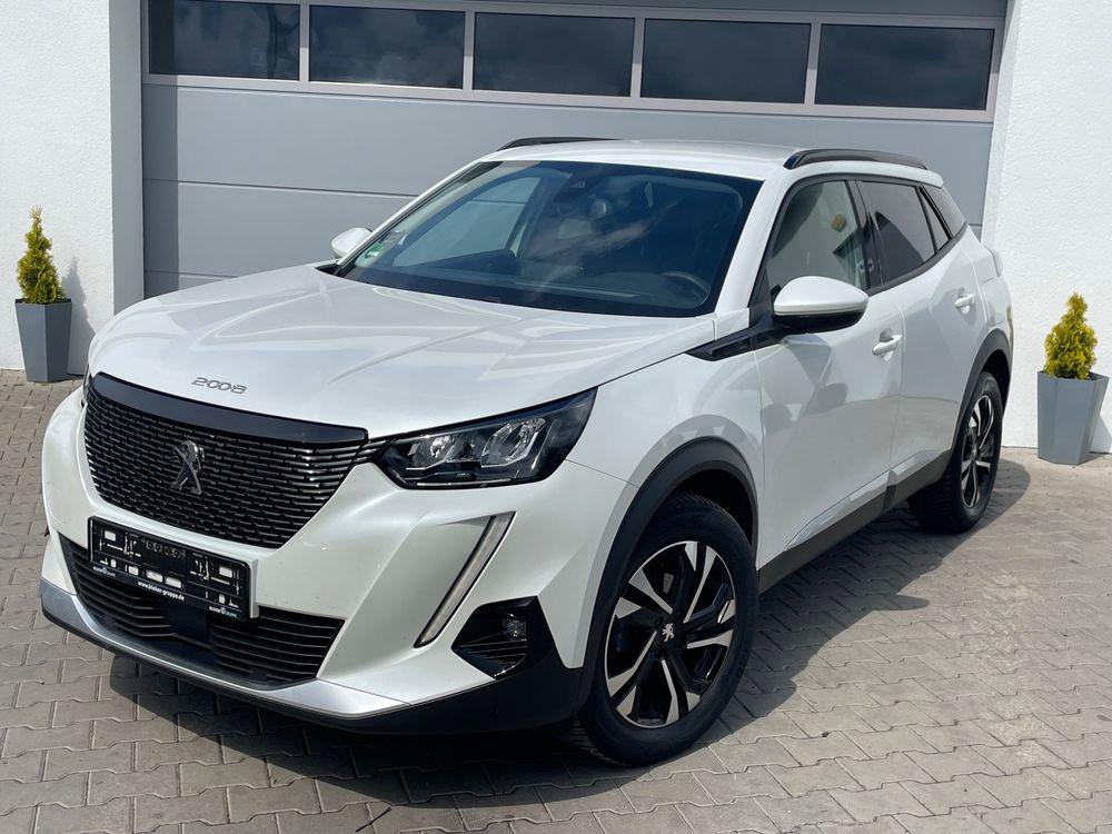 Peugeot 2008 II PureTech 130 EAT8 Allure 2021