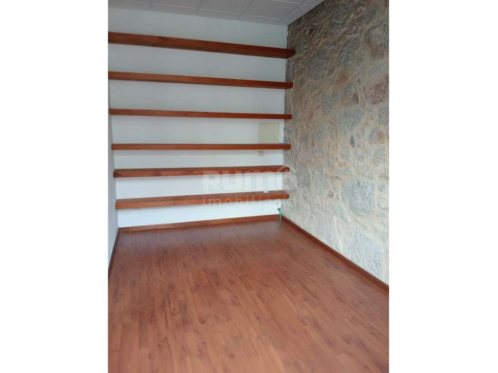 Escritório para Serviços com Potencial de Conversão em Apartamento ...-10