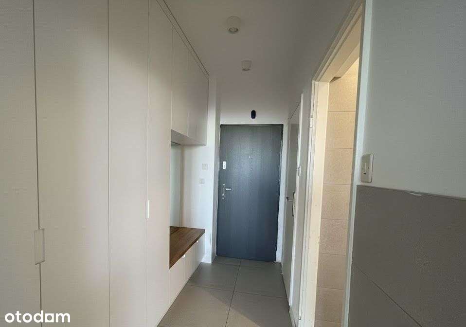 Przestronna kawalerka na Żoliborzu-6