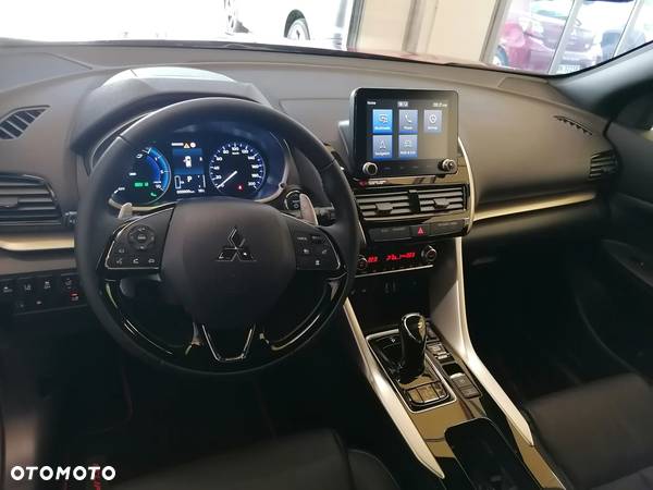 Mitsubishi Eclipse Cross - 9