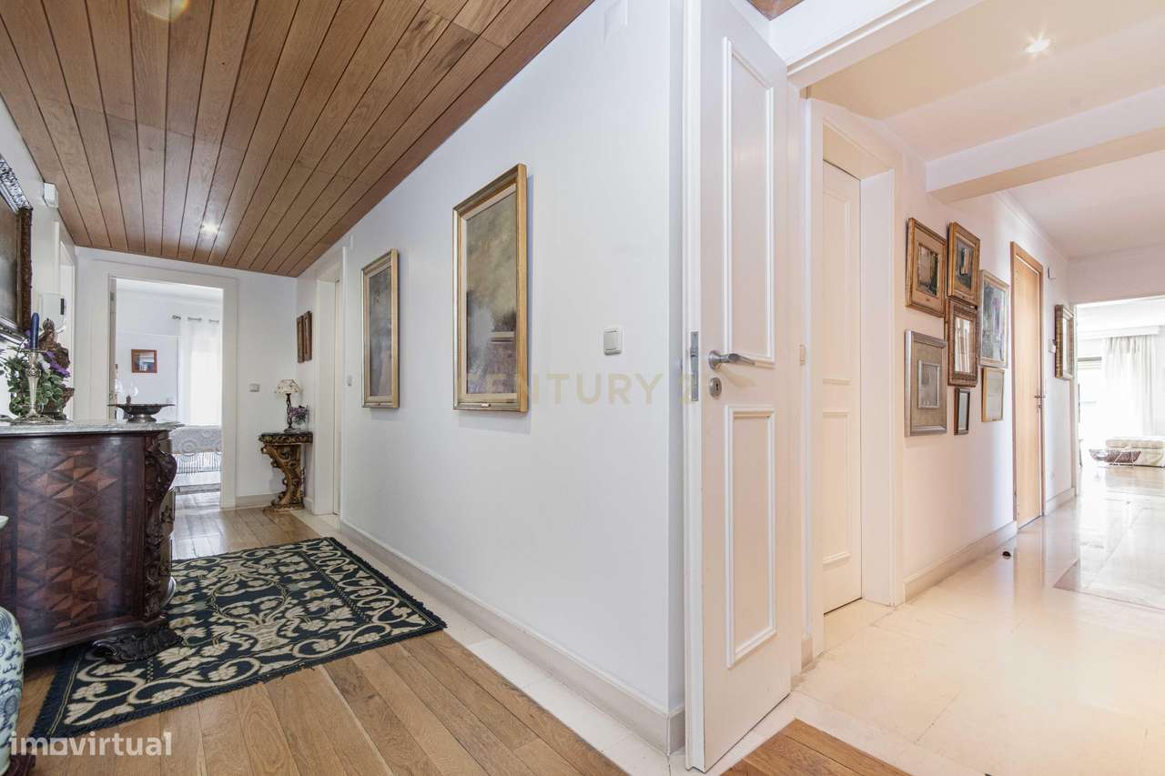 Apartamento T6 Único com Varandas Envolventes | Parque das Nações-19