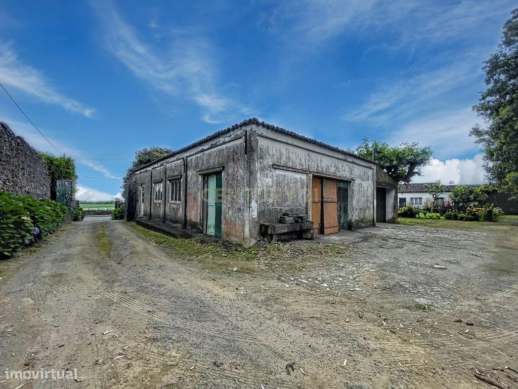 Moradia, 629 m², Ribeirinha - Grande imagem: 5/60