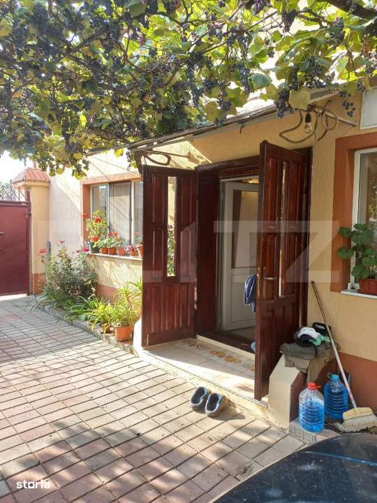 Casa 70 mp, 3 camere , bucatarie,  baie , teren 1270 mp, Prejmer - Imagine principală: 1/15