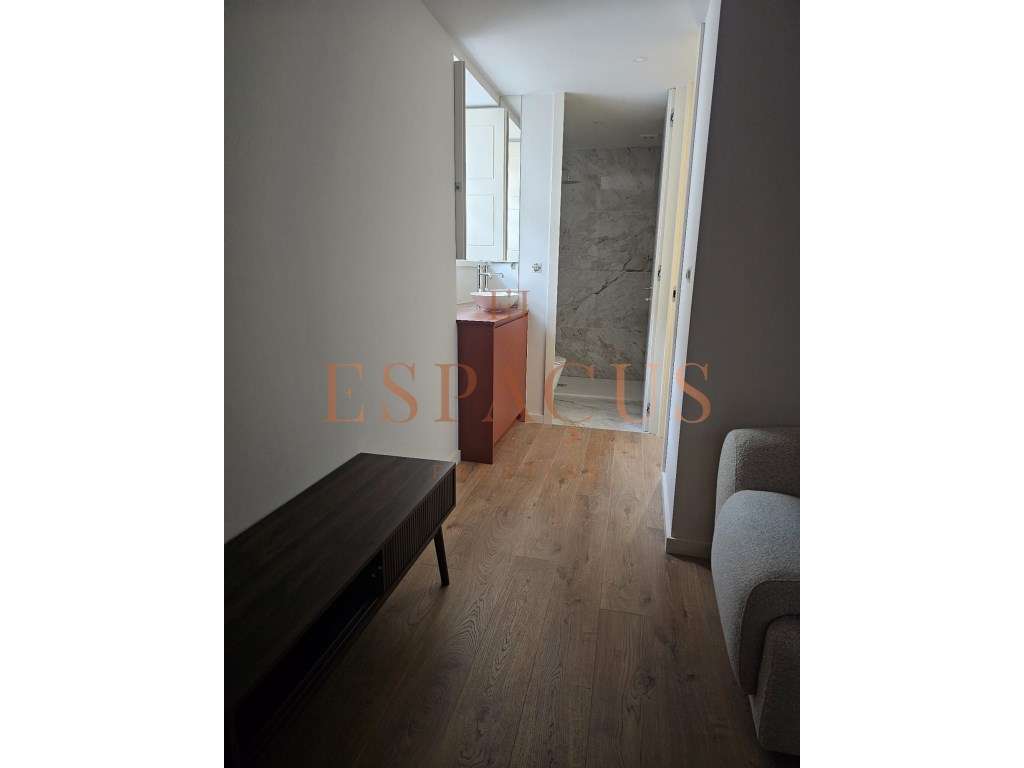 Apartamento T1+1 no coração da cidade-4