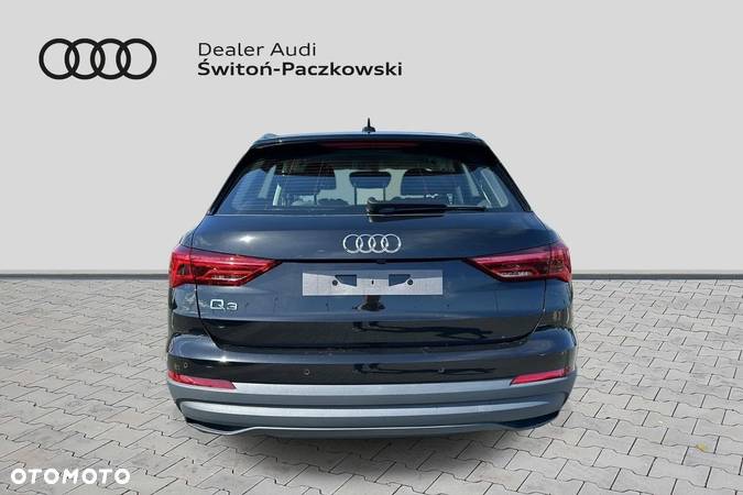 Audi Q3 35 TFSI S tronic - 4