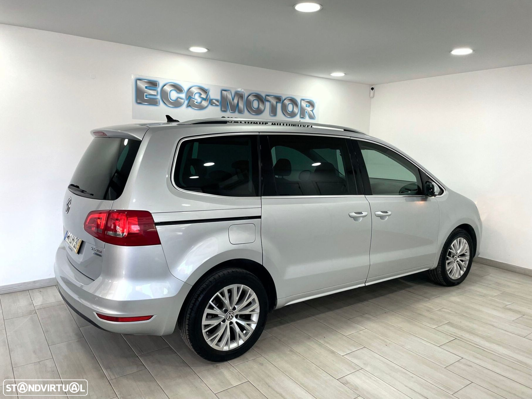 VW Sharan 2.0 TDI Highline DSG - 17