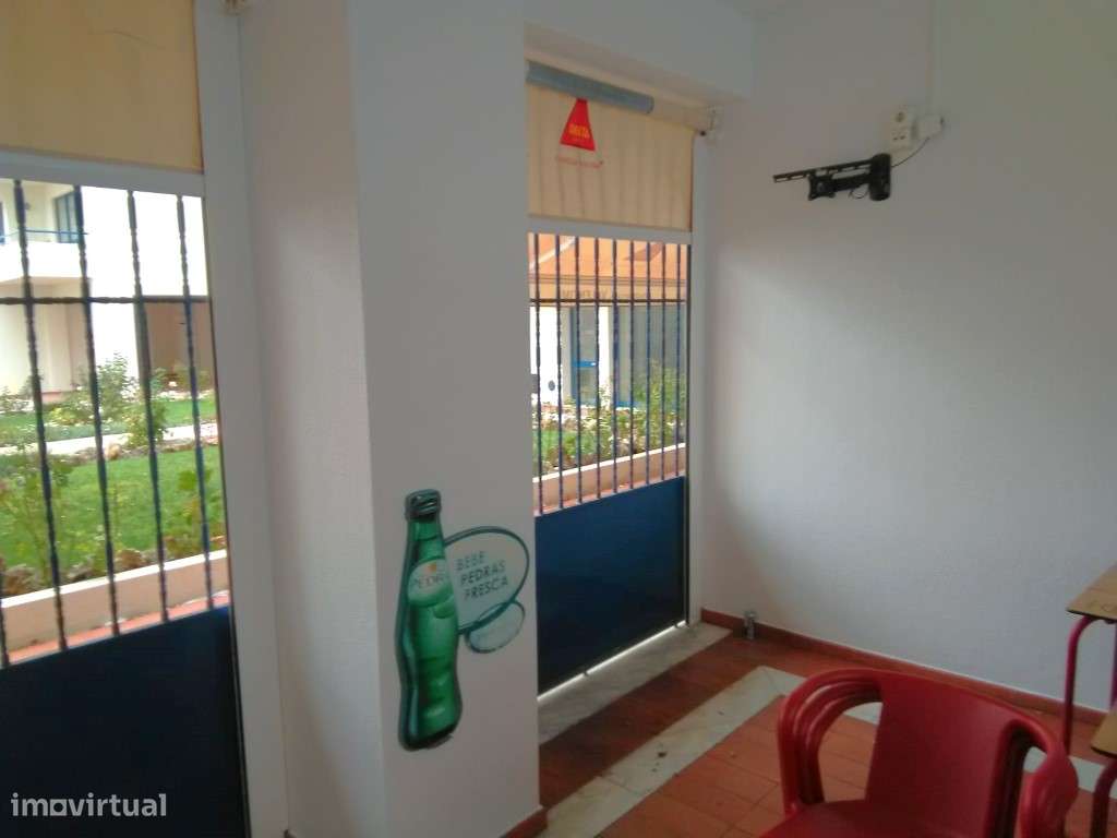 Café snack a 30 metros da praia Azul - Quarteira - Grande imagem: 3/5