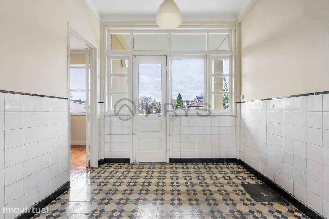 Apartamento T4+2 com logradouro no centro histórico de Braga - Grande imagem: 5/32