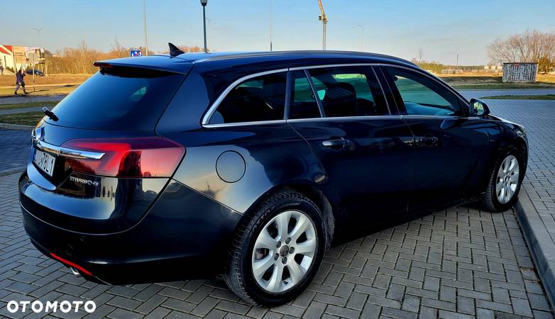 Opel Insignia - 12