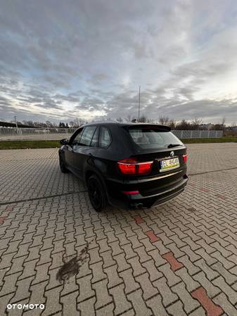 BMW X5 xDrive40d - 13