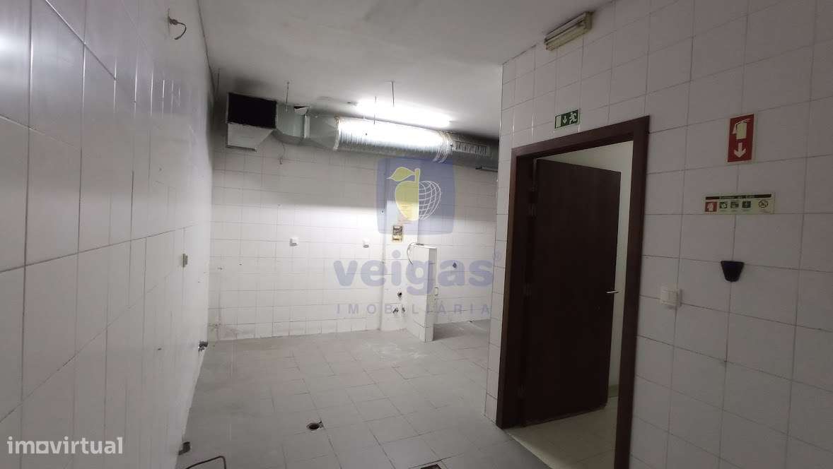 Espaço Comercial - S. Jorge de Arroios - Lisboa-23