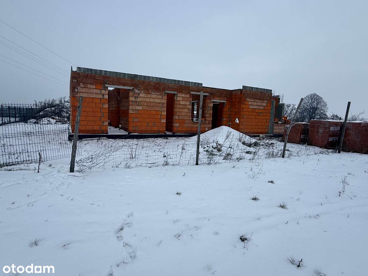 Długie Nowe rozpoczęta budowa domu wolnostajcego-0