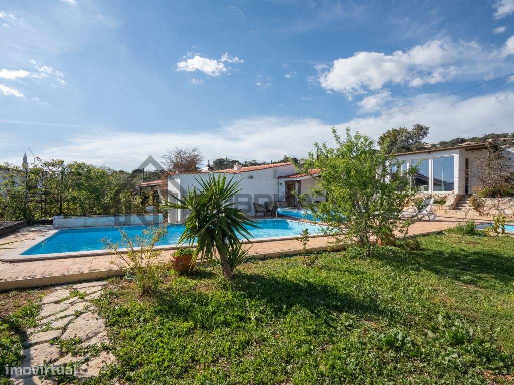 Moradia térrea de 3 quartos e piscina-53