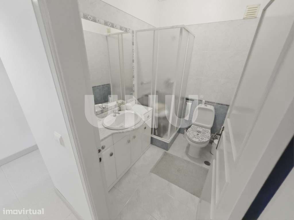 Apartamento T3 no Casal do Sarra, no Carregado!-27
