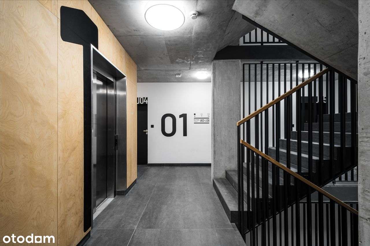 Gotowe Biuro dla 2 os. Warszawa Miasteczko Wilanów - Pełny obrazek: 4/9