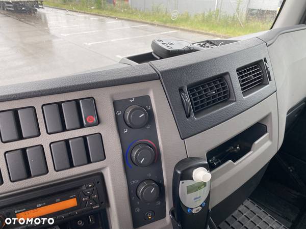 Volvo FL 240 - 17