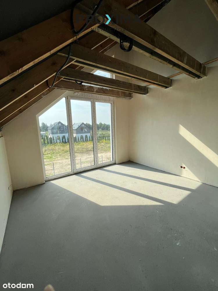 Nowoczesne domy blisko jeziora i morza-12