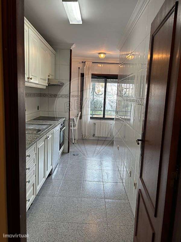 Apartamento T1 para arrendamento - Grande imagem: 4/17