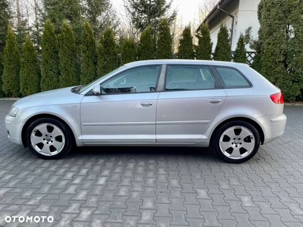 Audi A3 1.6 FSI Ambition - 3