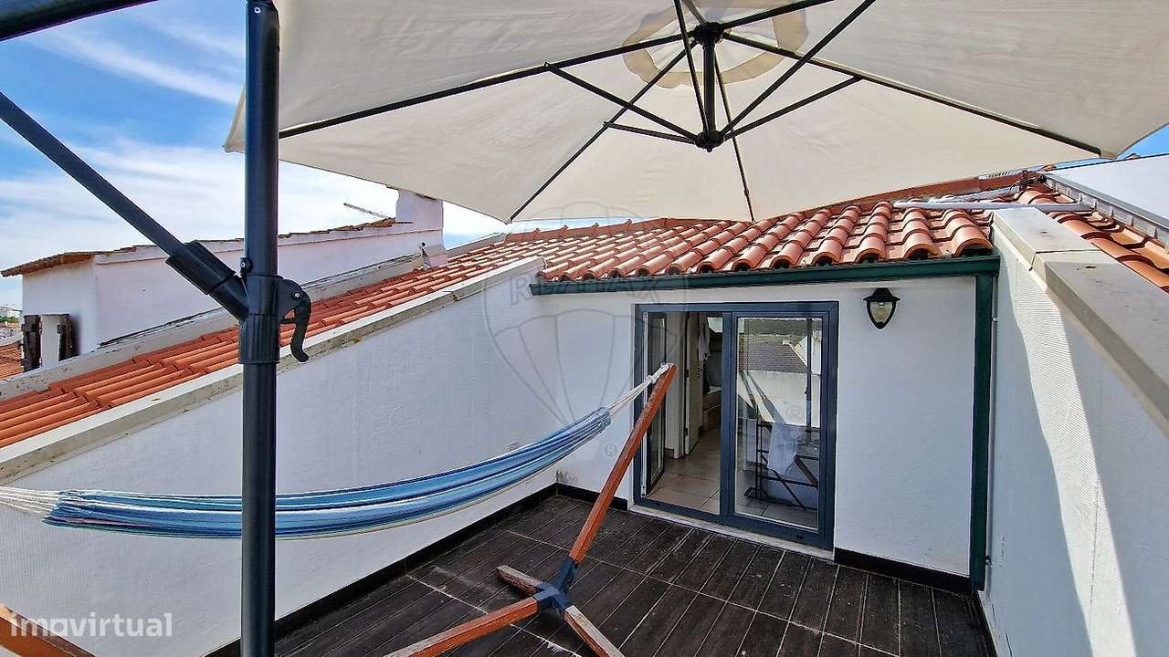 Moradia T4 à venda em Corroios-46