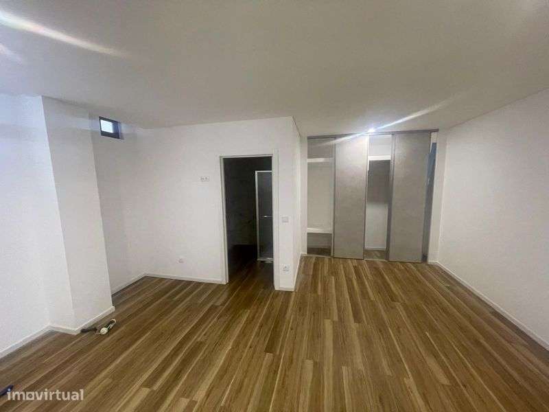 Rés do chão em braga - Grande imagem: 5/11