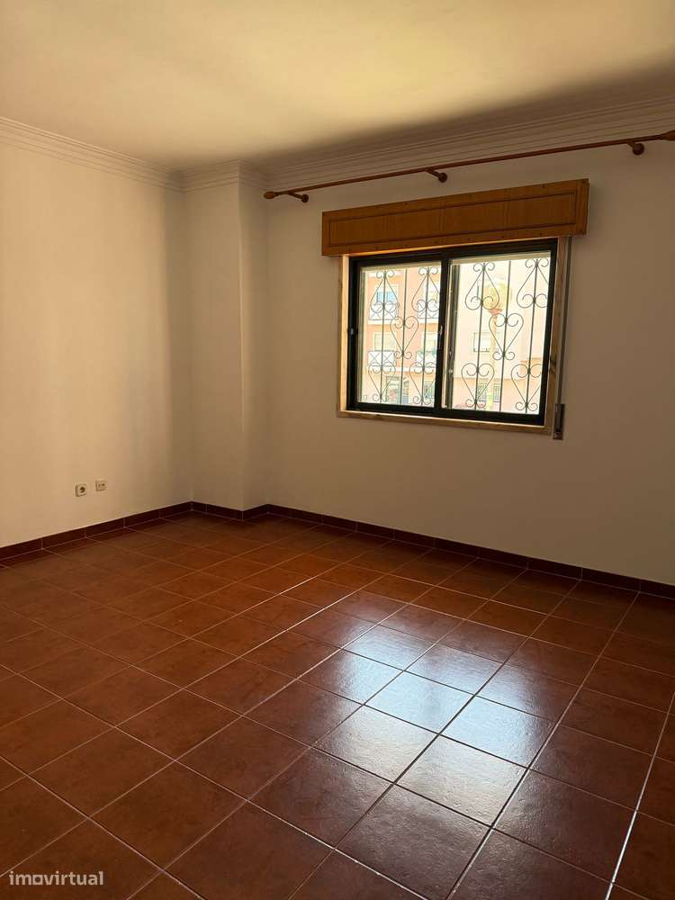 Apartamento Espetacular T2: Ideal para Famílias, com Elevador, Estacio - Grande imagem: 5/18