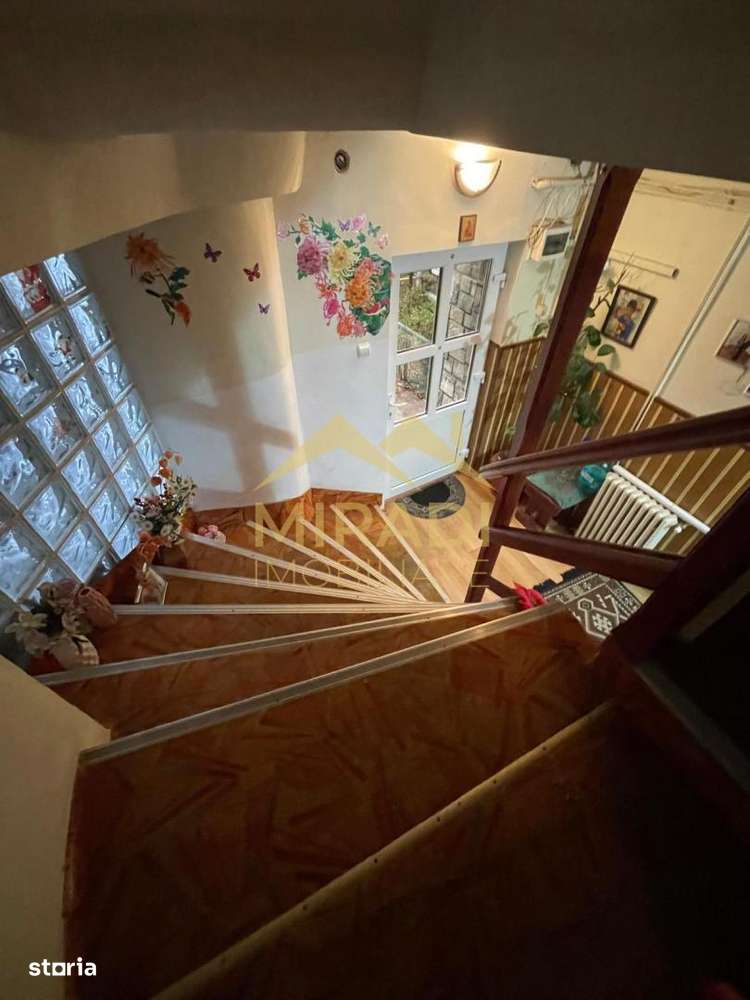 Vanzari Apartamente 8 Camere-5