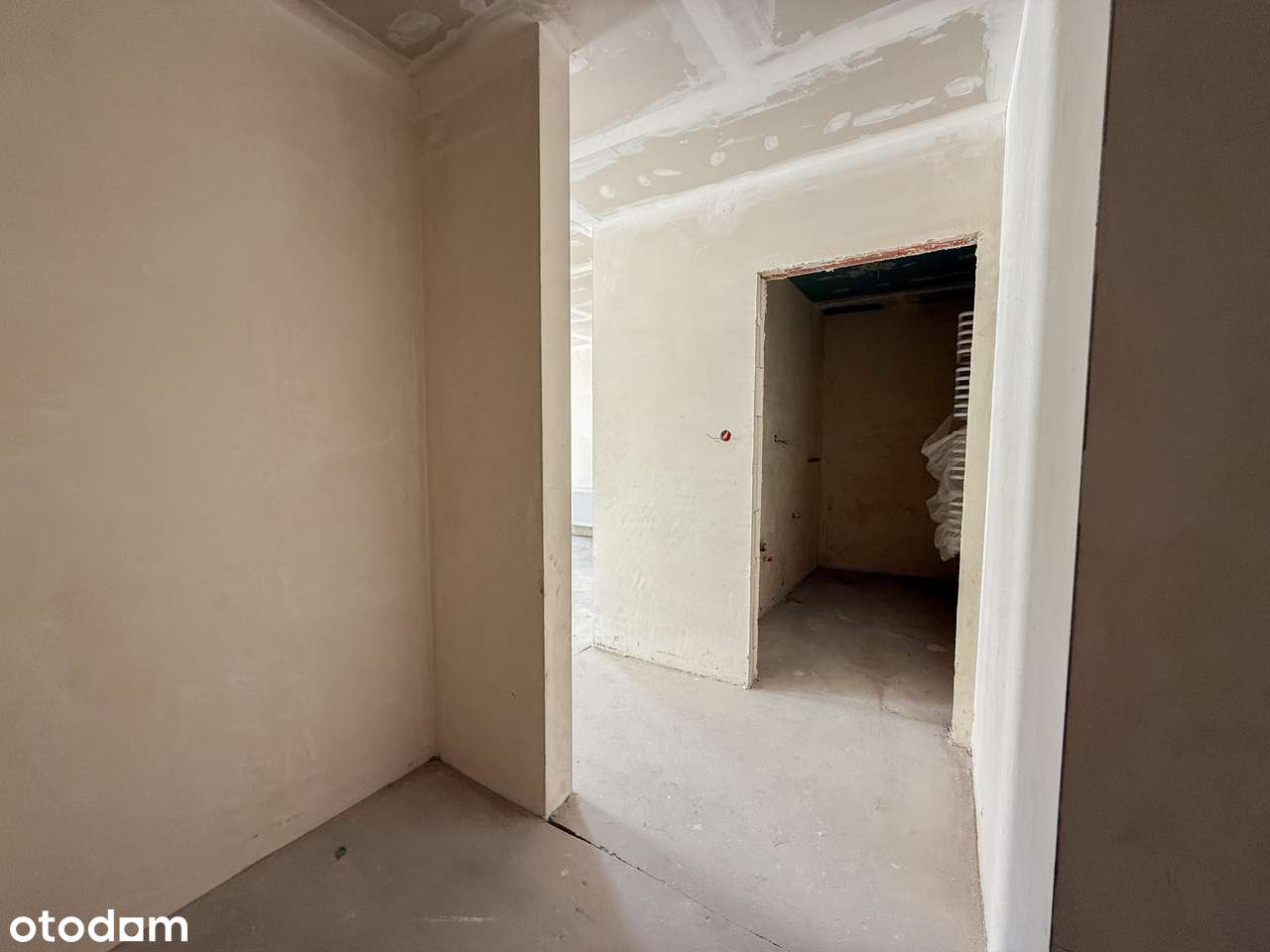 Nowoczesne mieszkanie w centrum Pabianic + komórka GRATIS!-9