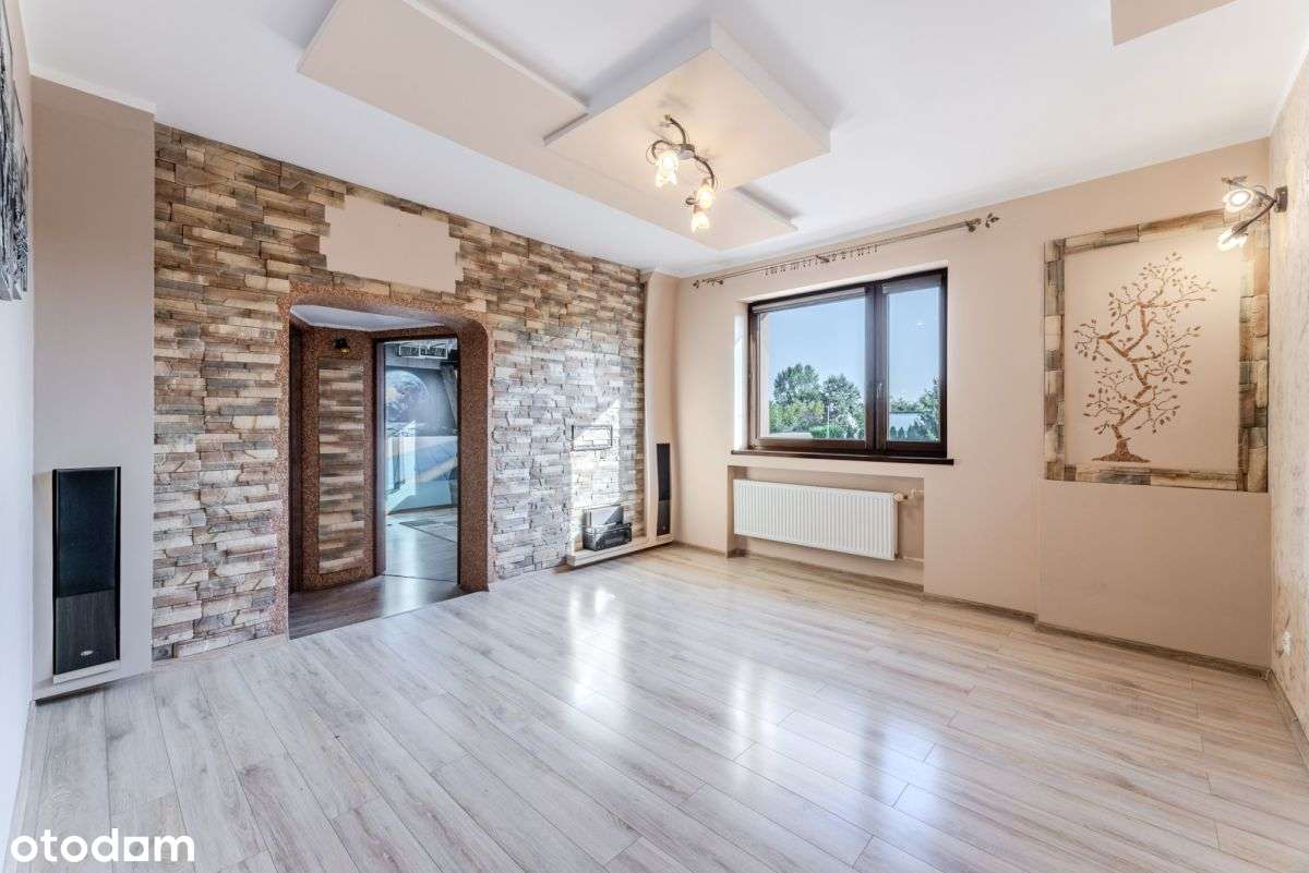 Wolnostojący dom 2 mieszkania Bielawy Toruń-9