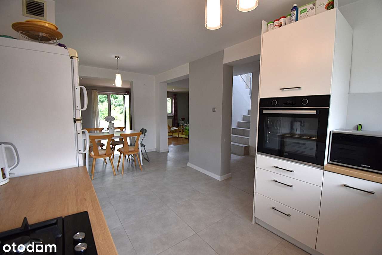 Dom jednorodzinny z garażem w spokojnej okolicy -140m2 - Pełny obrazek: 5/20