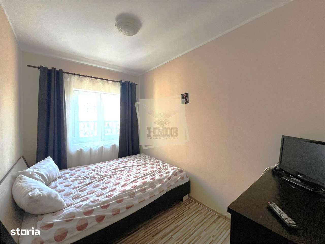 Apartament 4 camere 89 mp utili si balcon pe Semaforului - Imagine principală: 4/14