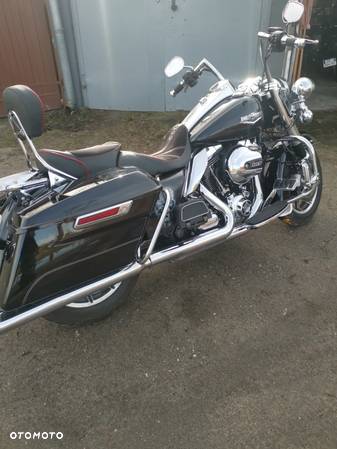 Harley-Davidson Touring Road King - 4