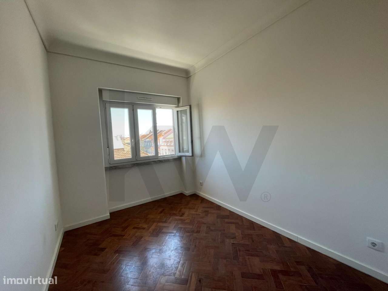 Apartamento T1 em Campo de Ourique - Grande imagem: 5/17