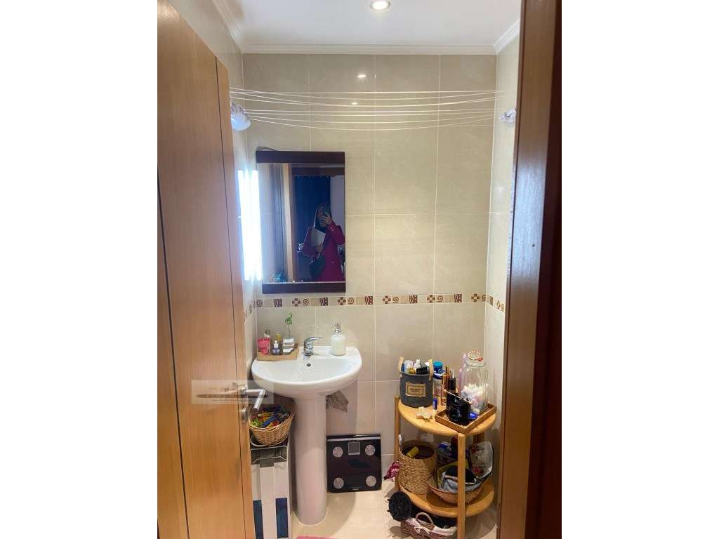 Apartamento T3 no Botequim, Charneca da Caparica-9