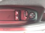 Peugeot 2008 1.6 e-HDi Allure 2-Tronic - 20