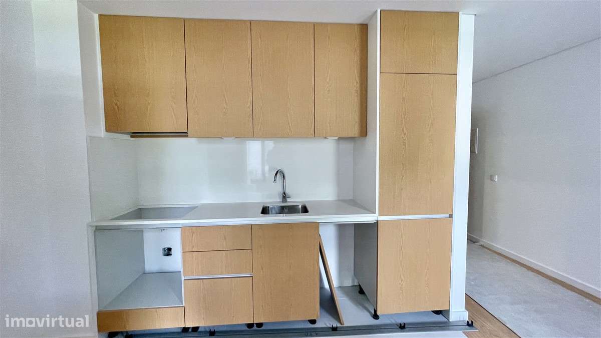 T0 novo-Centro-Póvoa de Varzim-Metro - Grande imagem: 4/8