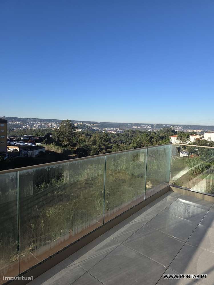 T2 NOVO COM GARAGEM - LEIRIA-16