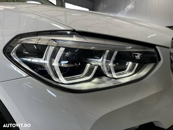 BMW X3 xDrive20d AT xLine - 36