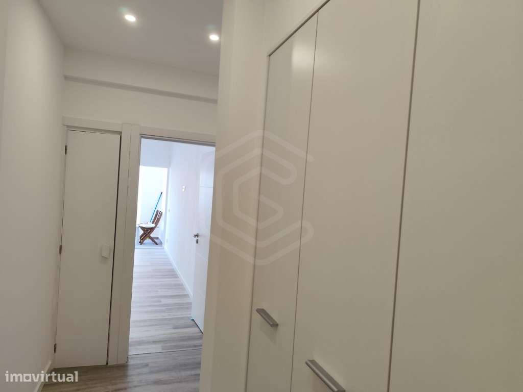 Apartamento T1 a 100 metros da praia de Quarteira, Algarve - Grande imagem: 2/11