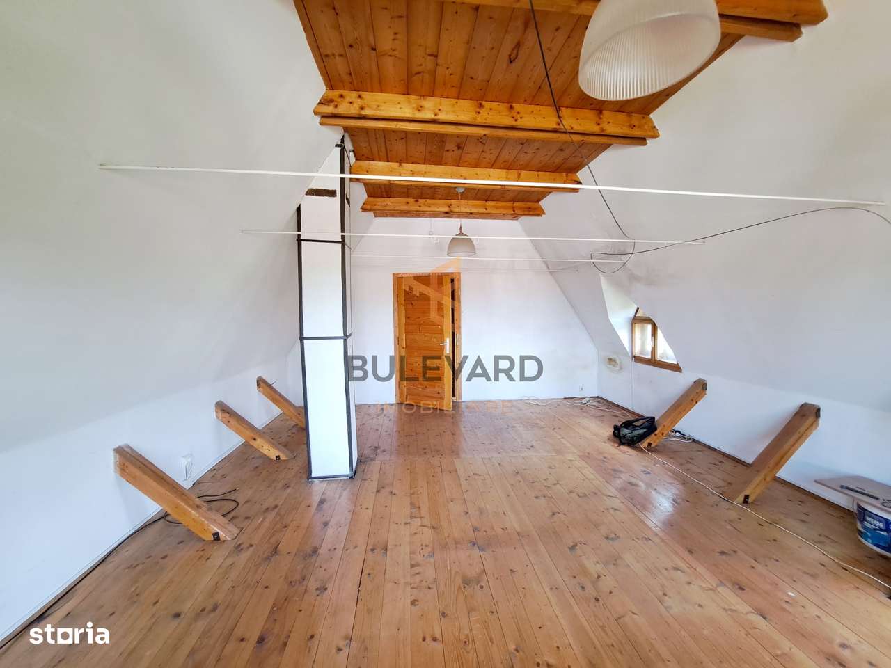 Casa individuala + teren 947 mp - Imagine principală: 5/19