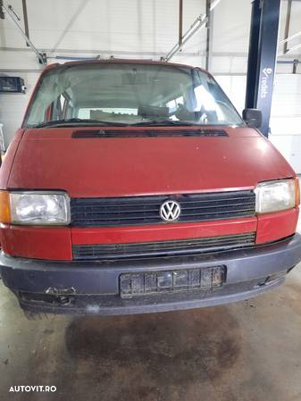 Dezmembrez VW T4 - 1