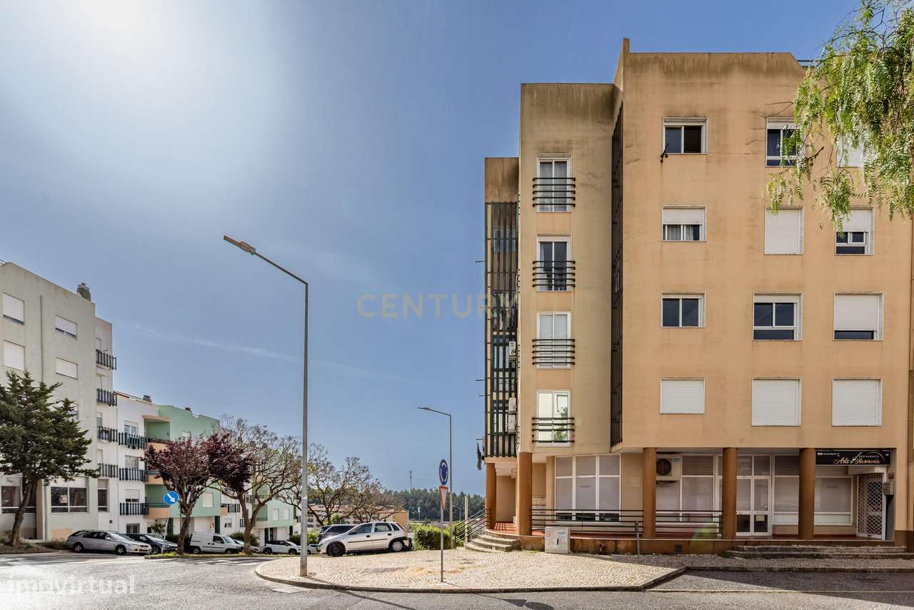 Apartamento T2 na Quinta da Maranhota em Vialonga-16