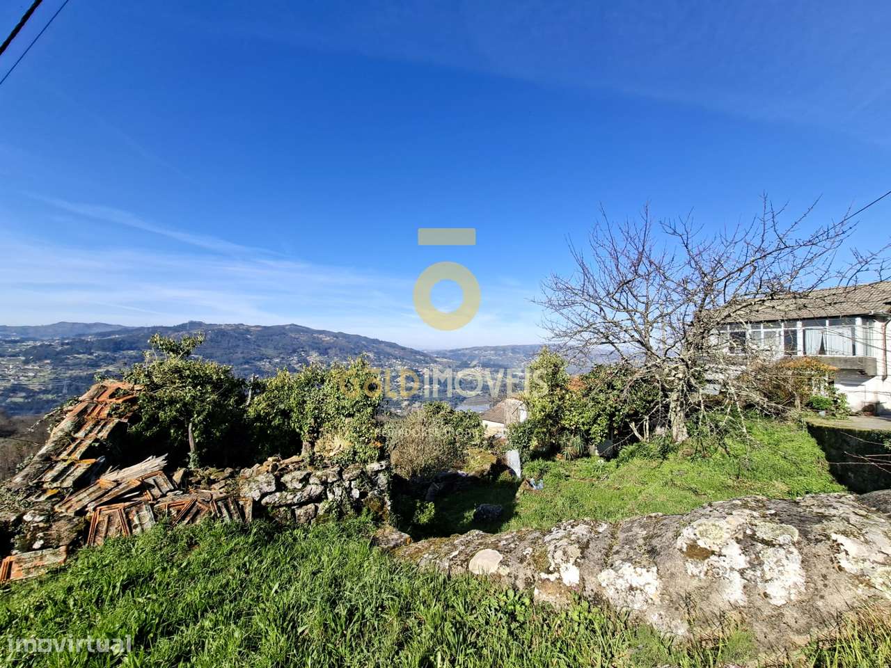 Moradia para Restaurar T0 Venda em São Cristóvão de Nogueira,Cinfães - Grande imagem: 5/46