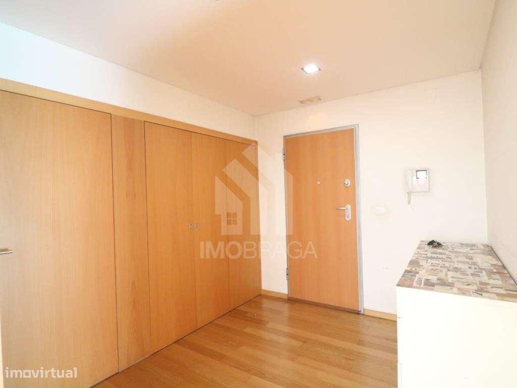 Venda Apartamento T3 em São Lázaro, Braga - Conforto, Espaço e Loca... - Grande imagem: 5/43