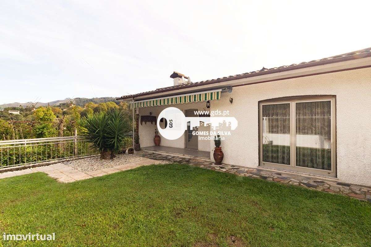 Moradia T4 com acesso exclusivo ao rio FotografiasVisita virtualDetalh - Grande imagem: 2/48