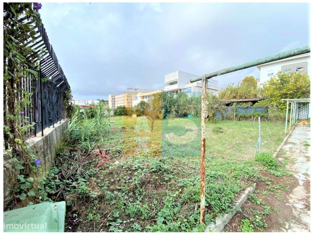 Terreno urbanizável com 2.000 m2 na Ajuda (Próximo Polo Universitário) - Grande imagem: 2/11