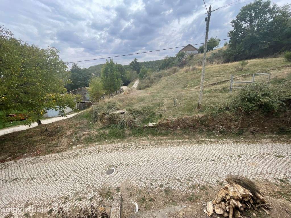Moradia para Reconstrução com Terreno e Espaço Exterior | Lanção - ...-20