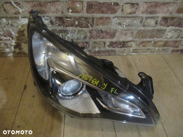 LAMPA PRZÓD PRAWA SOCZEWKA OPEL ASTRA J LIFT 2012/2015 ROK UK ANGLIK - 2