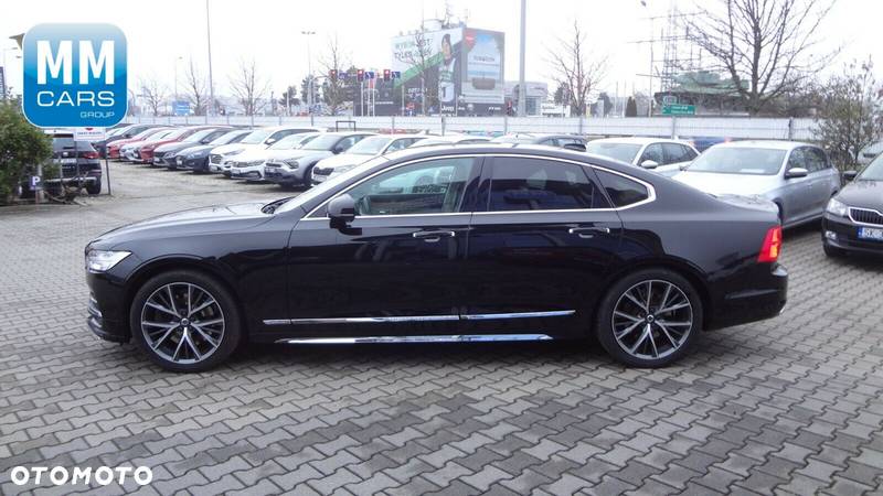 Volvo S90 - 2